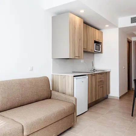 Blanco Y Negro - Recien Reformado Apartman *