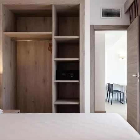Apartment Blanco Y Negro - Recien Reformado *