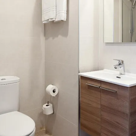 Blanco Y Negro - Recien Reformado Apartment