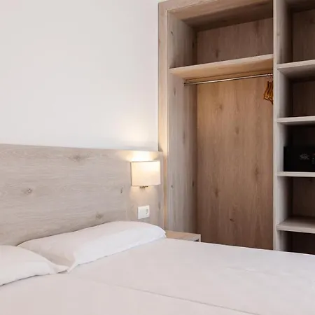 Blanco Y Negro - Recien Reformado Apartment
