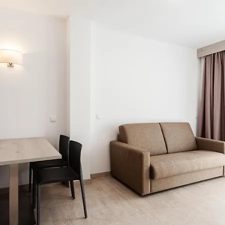 Blanco Y Negro - Recien Reformado Appartement Lloret de Mar